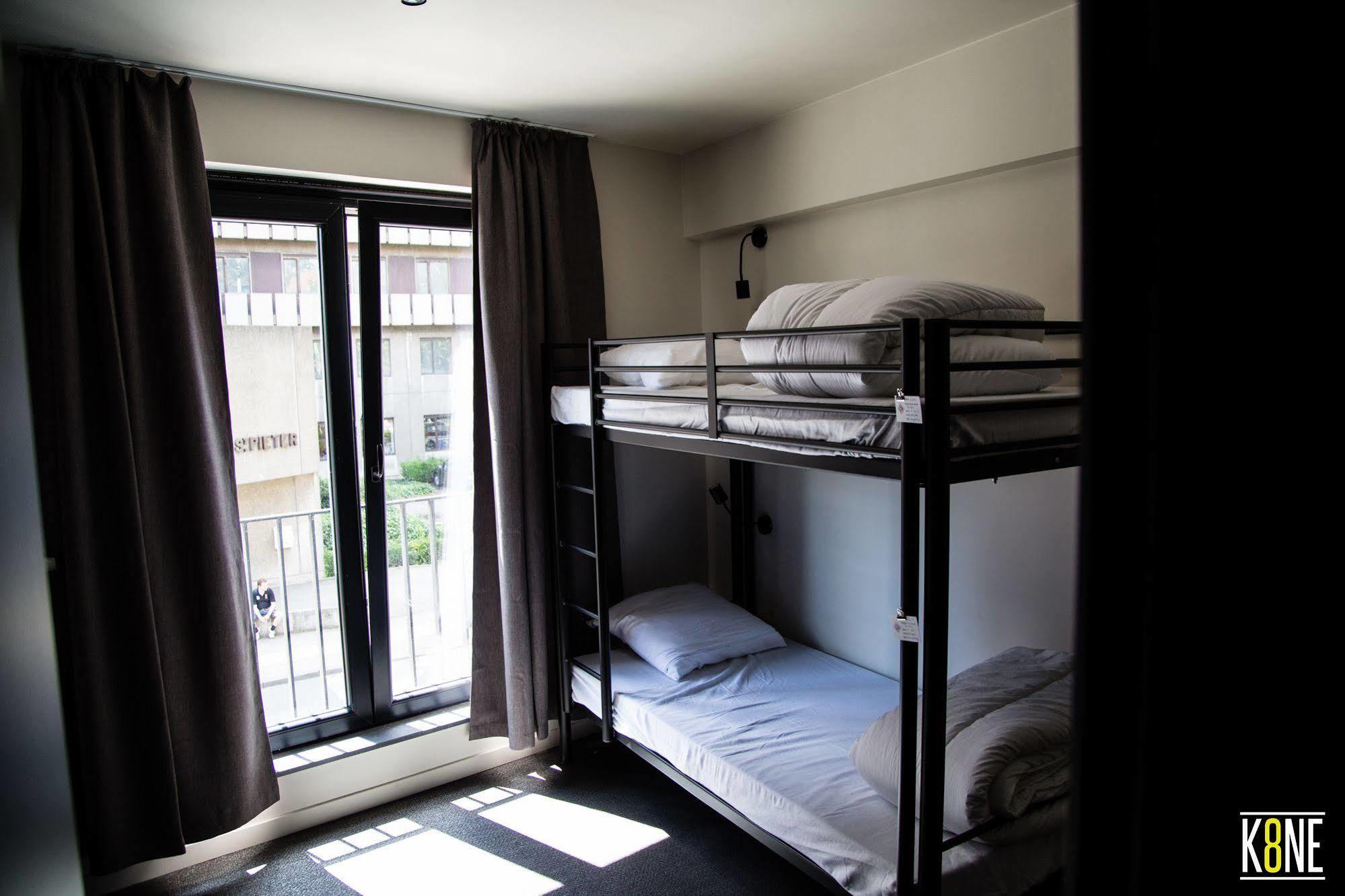 Cube Hostel ルーベン エクステリア 写真