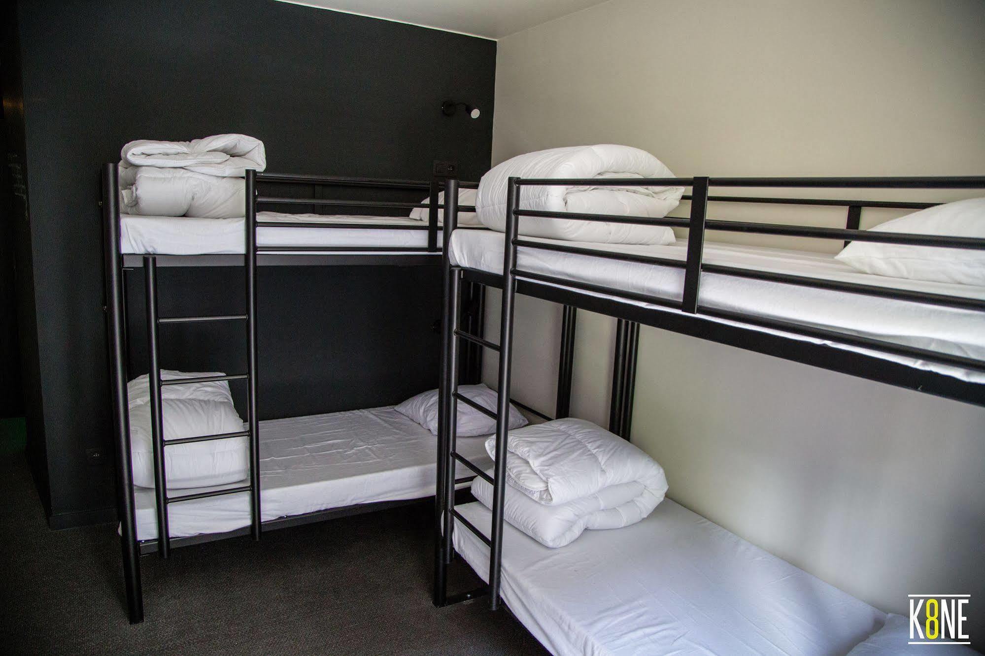 Cube Hostel ルーベン エクステリア 写真